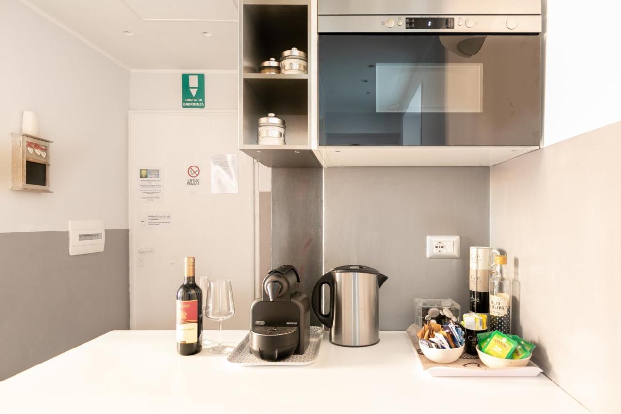 Living Rhome - Condotti Apartment Rome Exterior photo